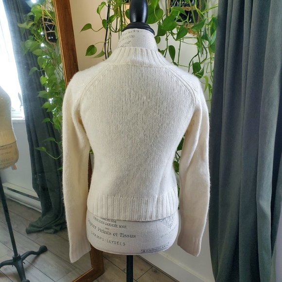 VINCE | Scoop Neck Cream 100% Cashmere Sweater (Size XS) - Picture 4 of 9
